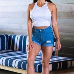 Limitless Crop Tank Snow Camo NWT